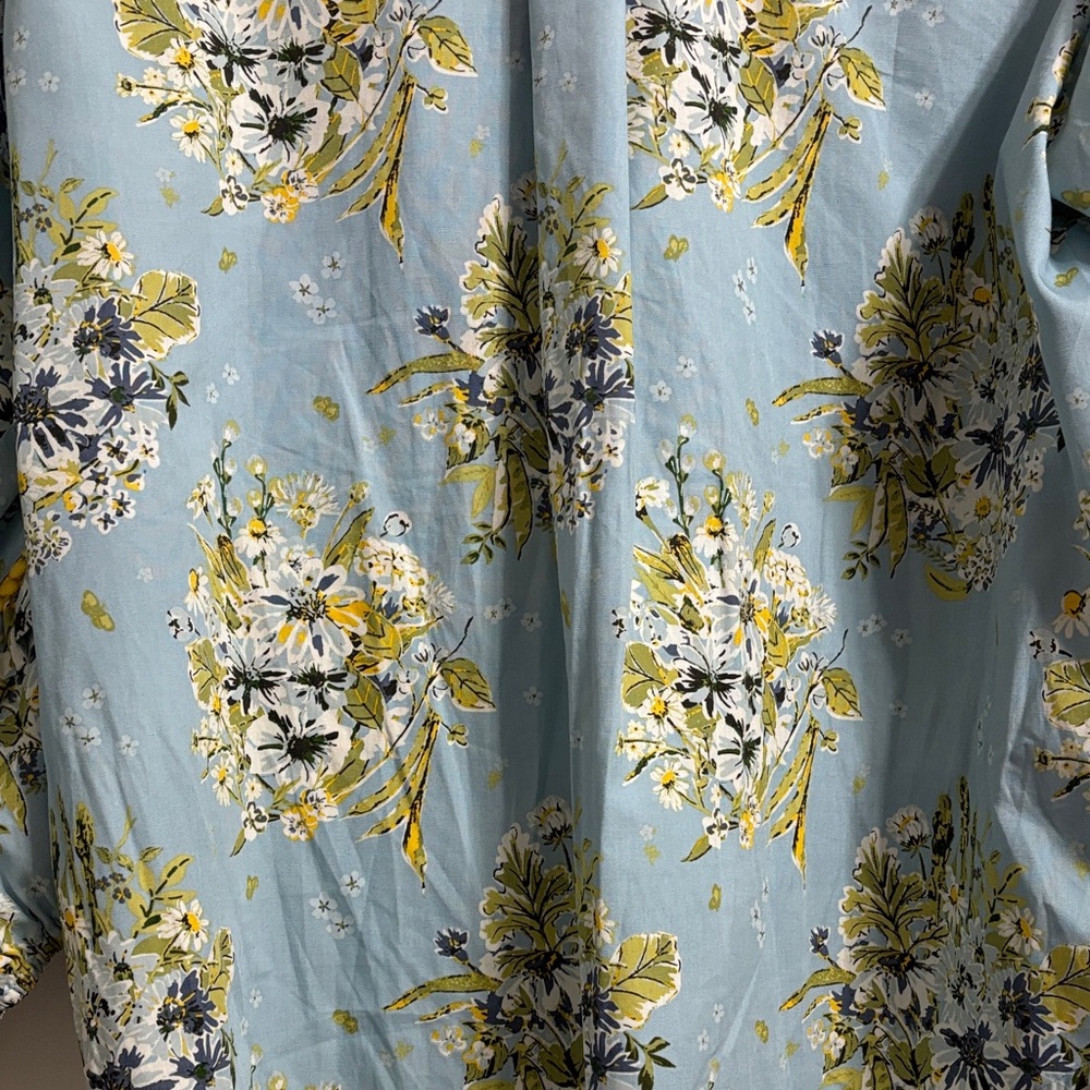 ivy jane Sky Blue Floral Puff-Sleeve Button-Up Blouse - Picture 11 of 13